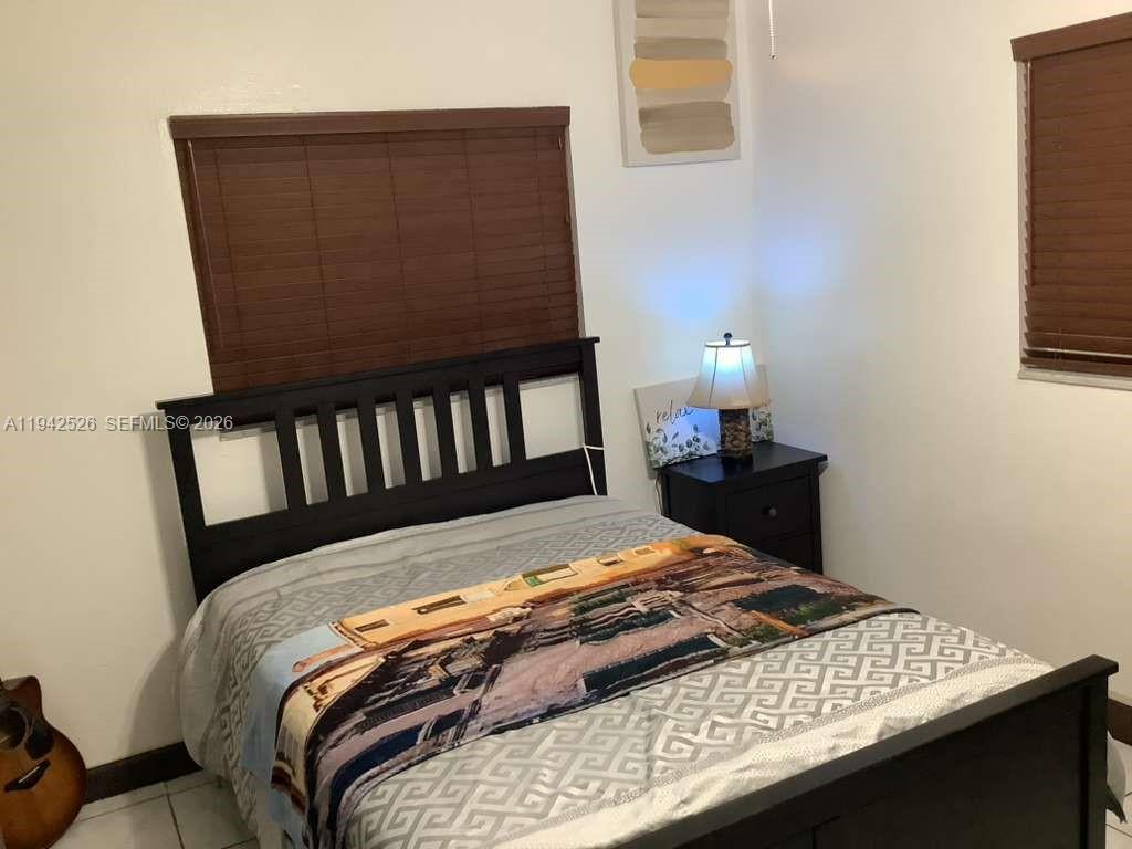 6706 Inwood