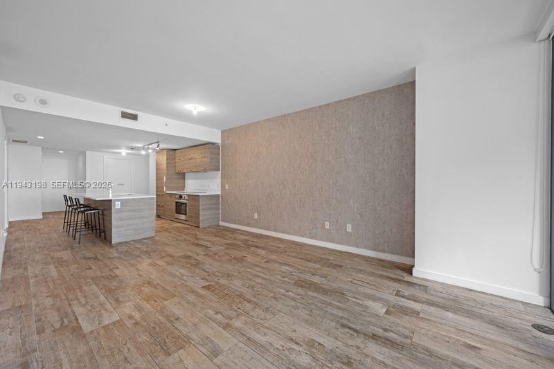 650 NE 32nd Street
