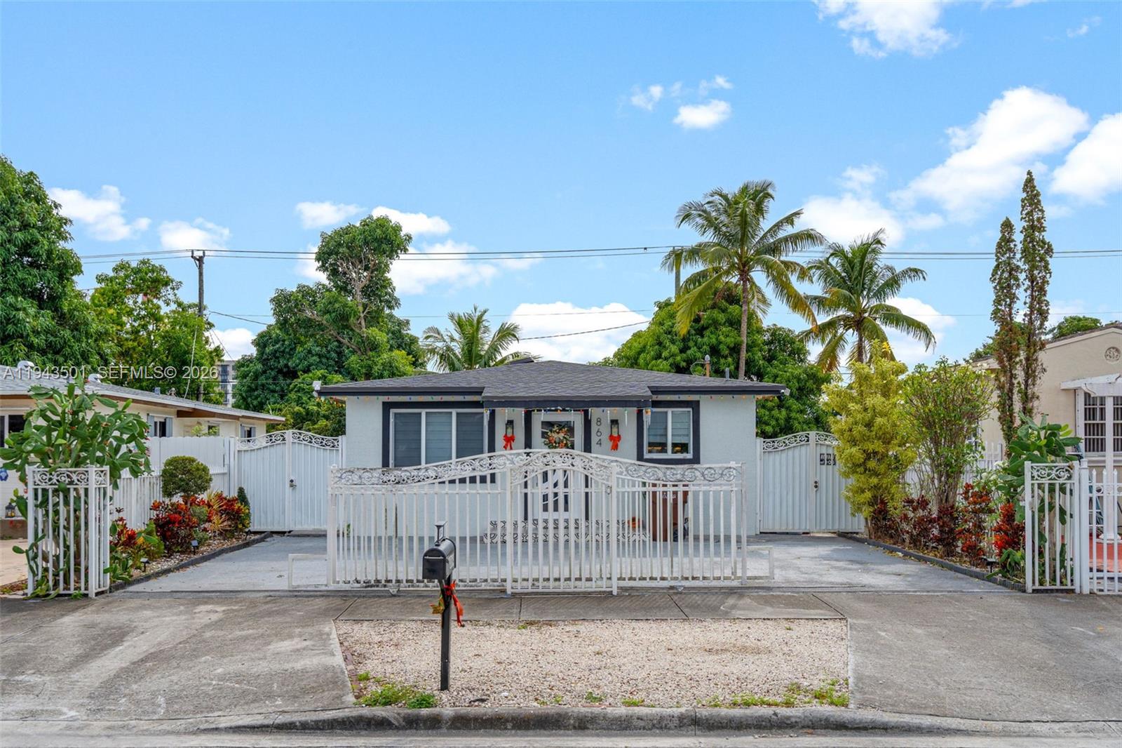 864 E 29th Street