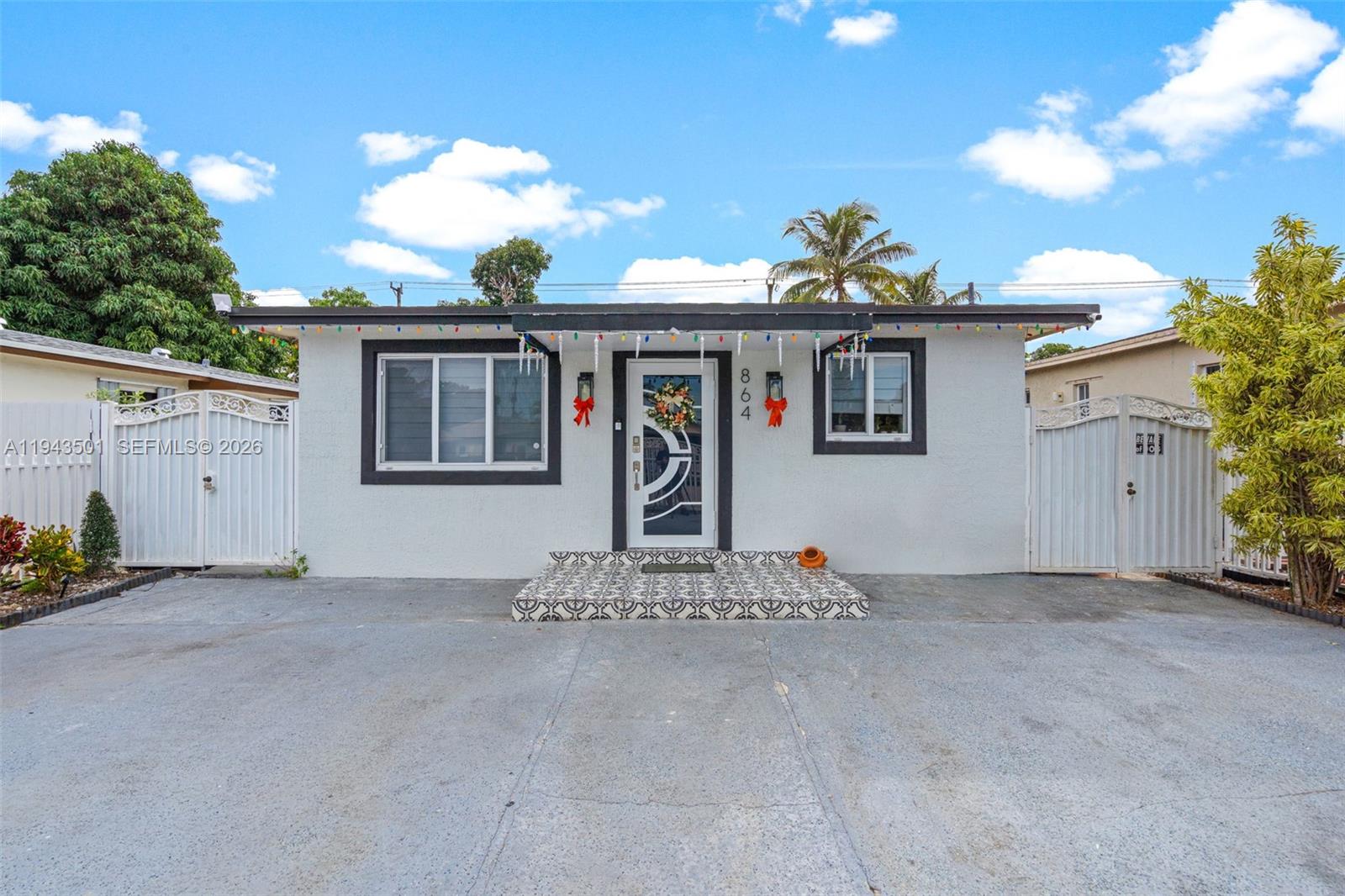 864 E 29th Street
