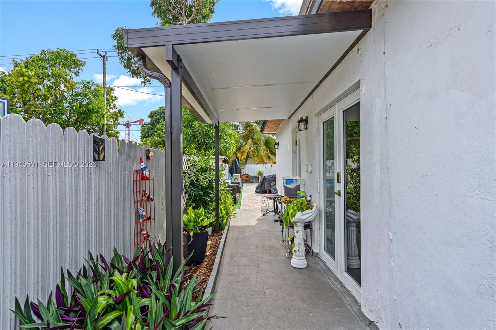 864 E 29th Street