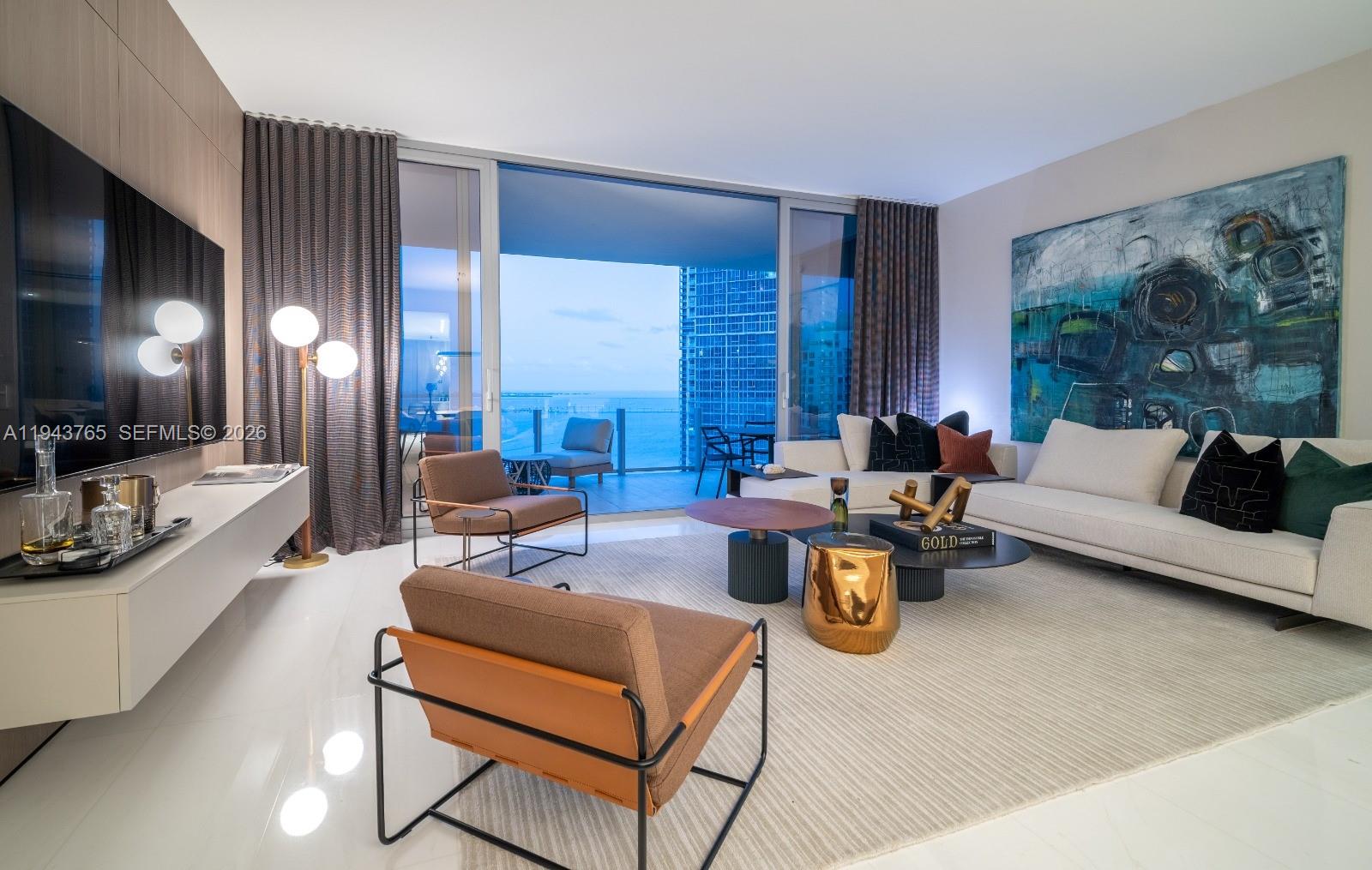 300 Biscayne Blvd Way