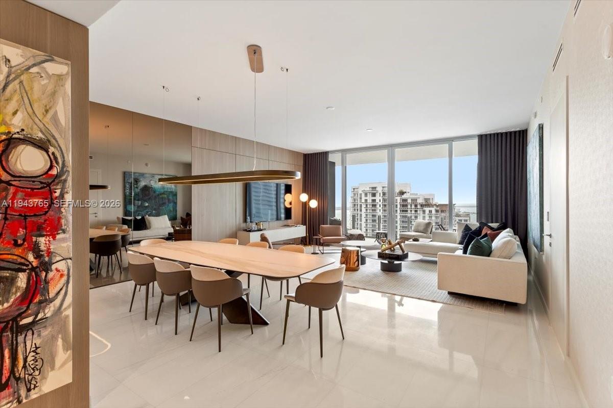 300 Biscayne Blvd Way
