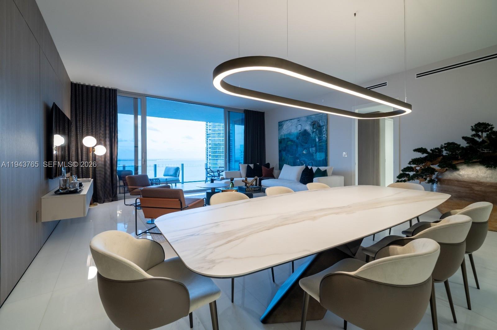 300 Biscayne Blvd Way