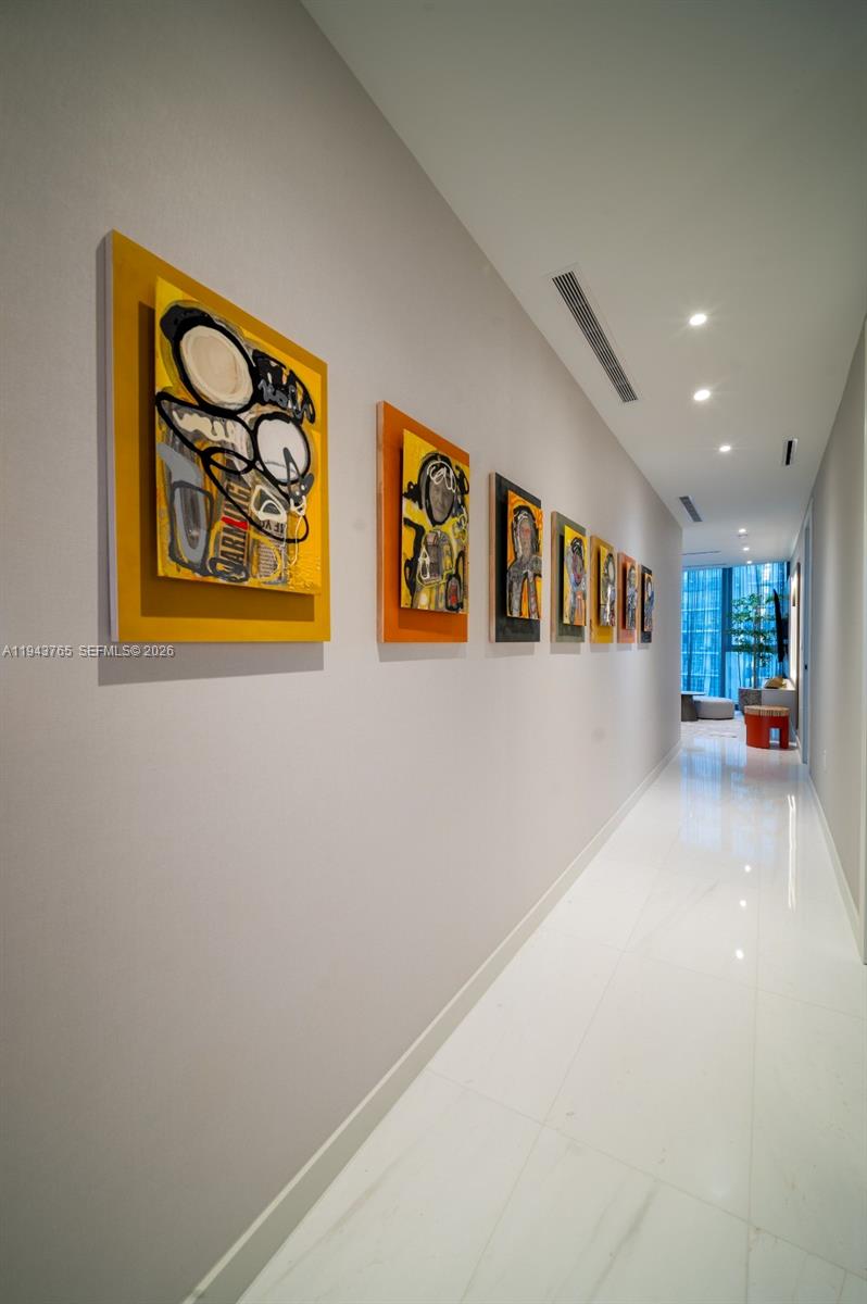 300 Biscayne Blvd Way
