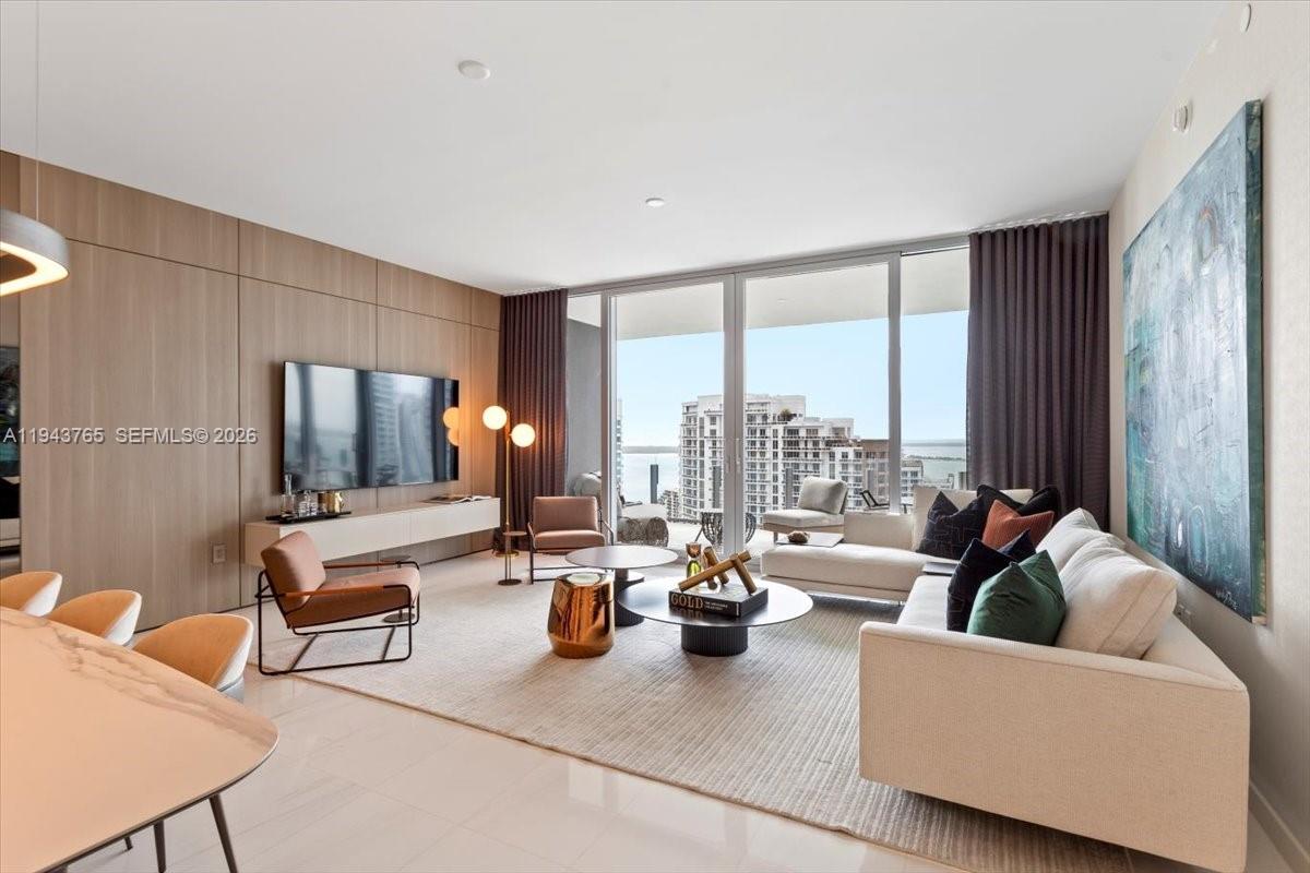 300 Biscayne Blvd Way
