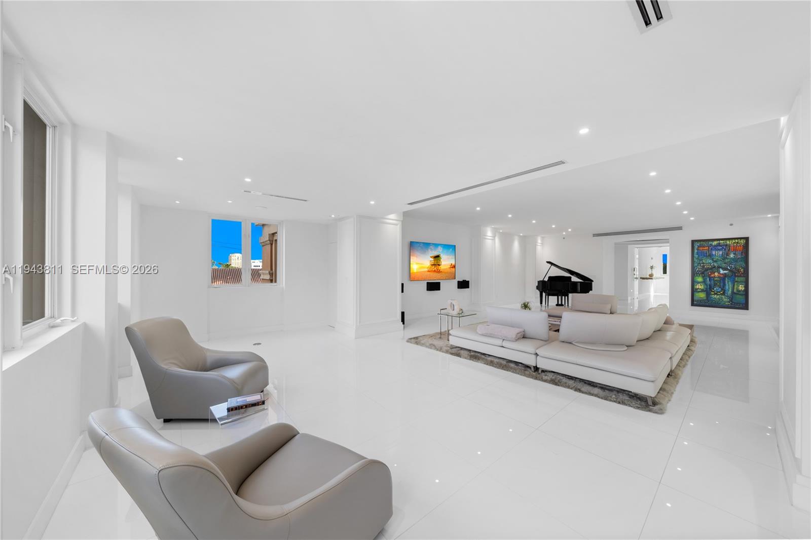 600 Coral Way