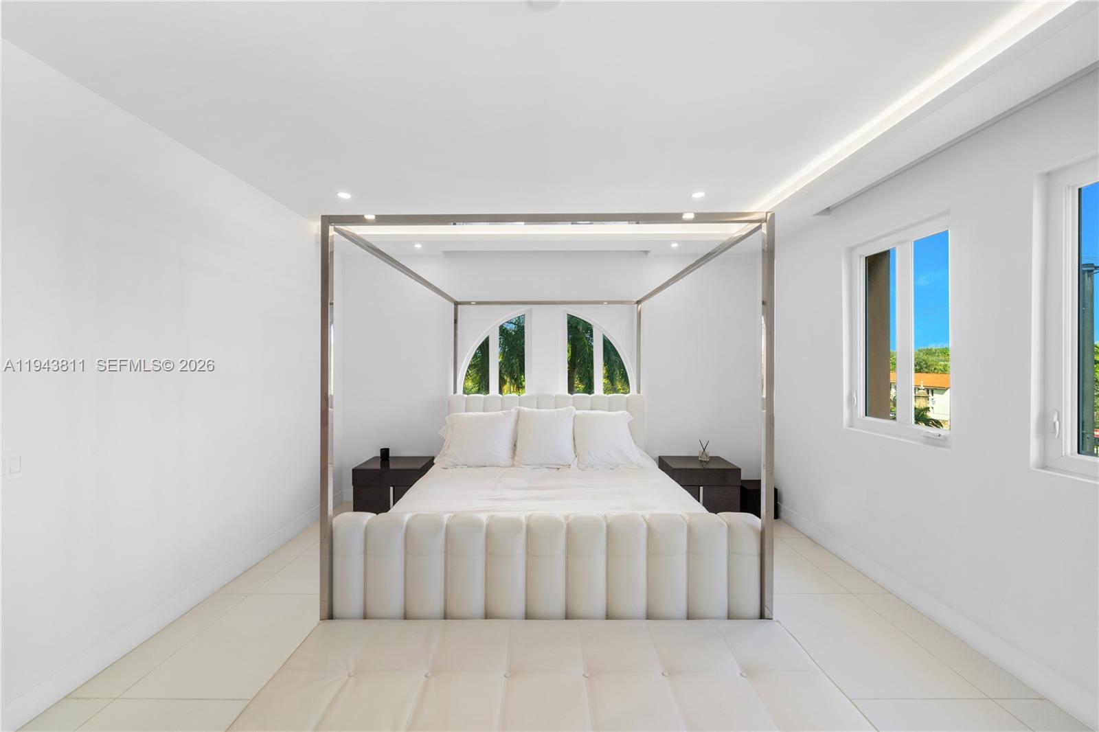 600 Coral Way