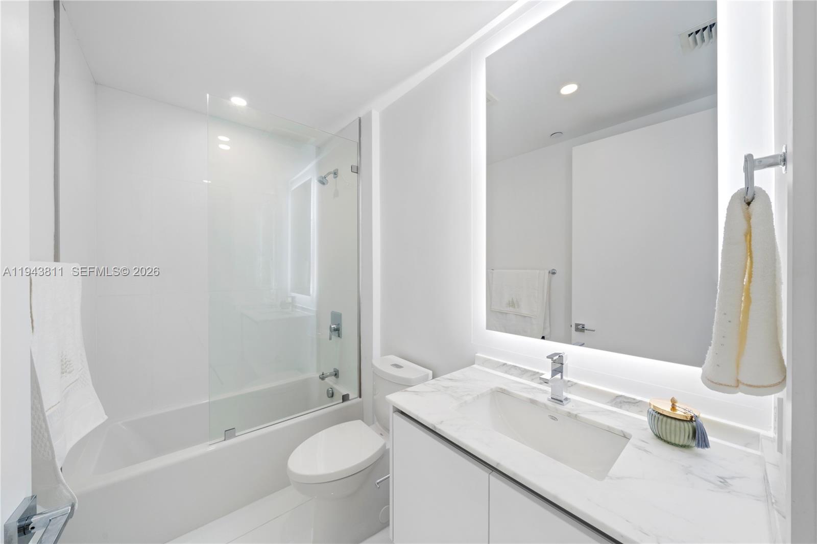 600 Coral Way
