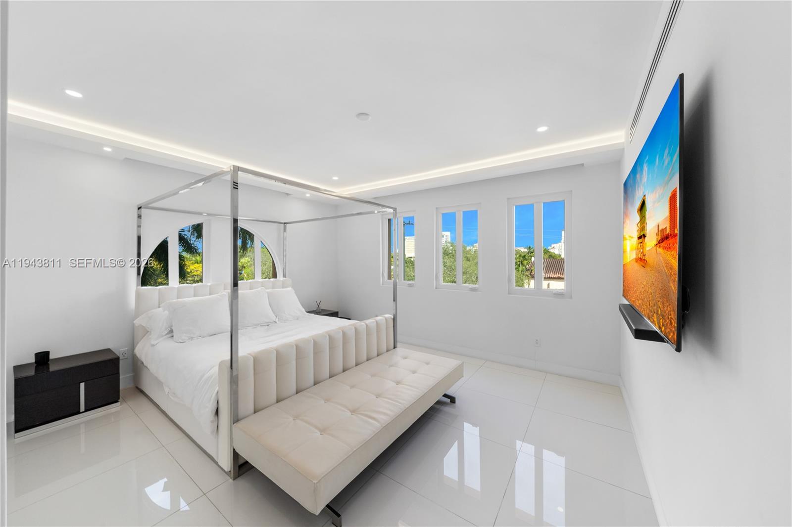600 Coral Way