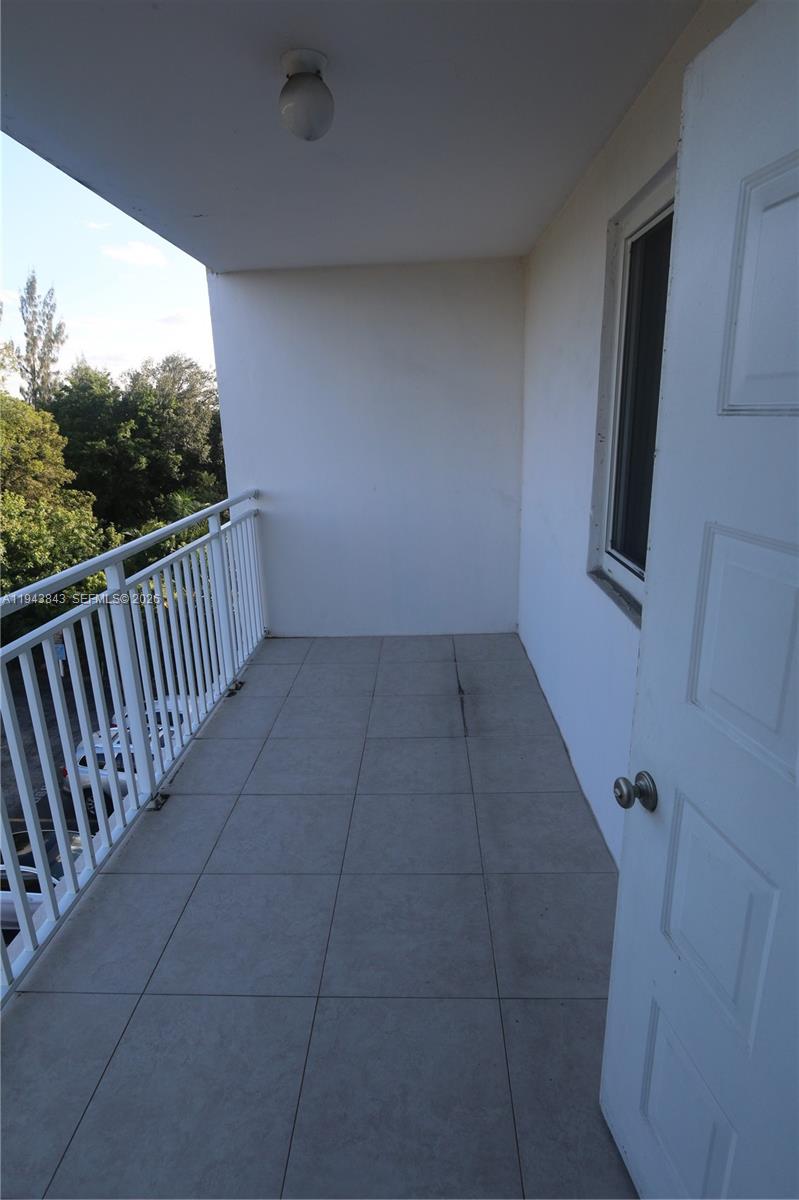 6940 NW Miami Gardens Drive