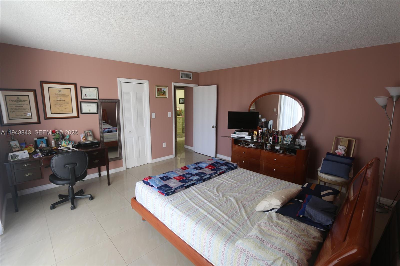 6940 NW Miami Gardens Drive