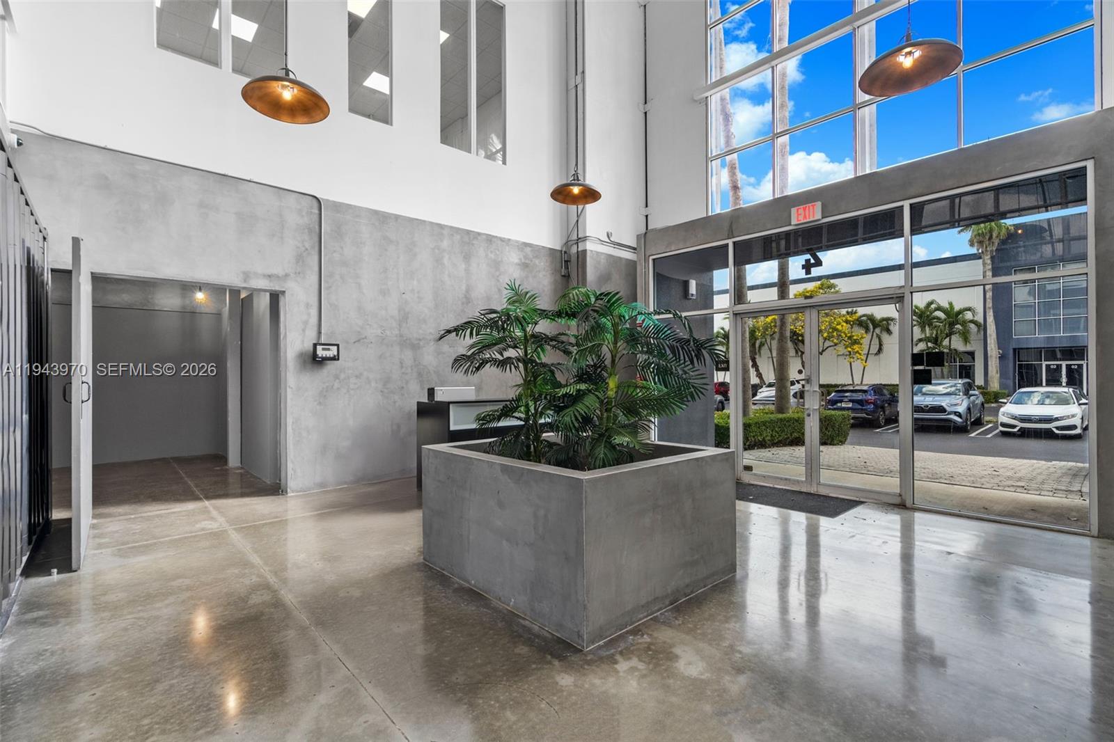 7620 NW 25th Street