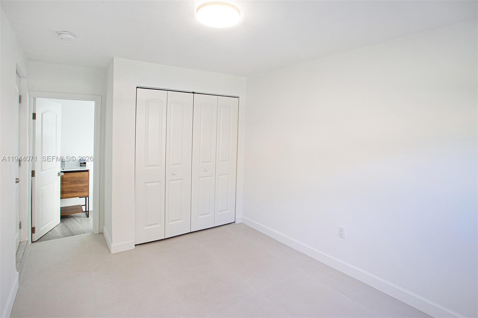 2620 SW 9th Street