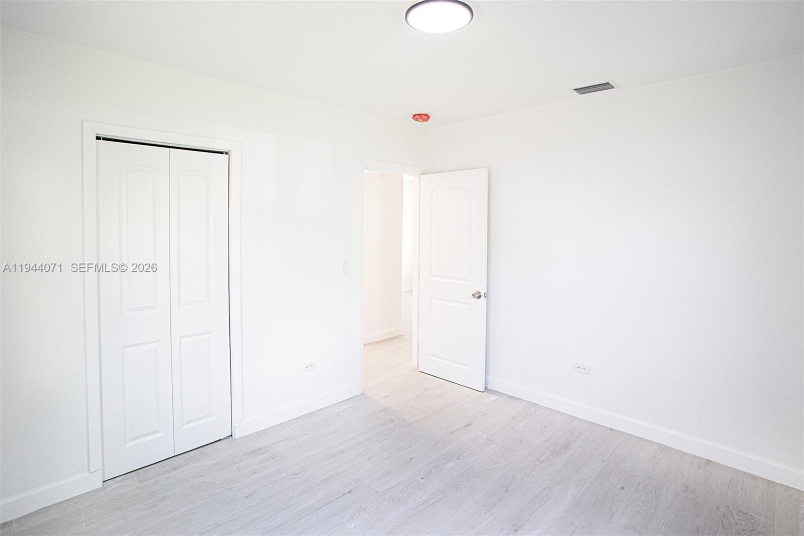 2620 SW 9th Street