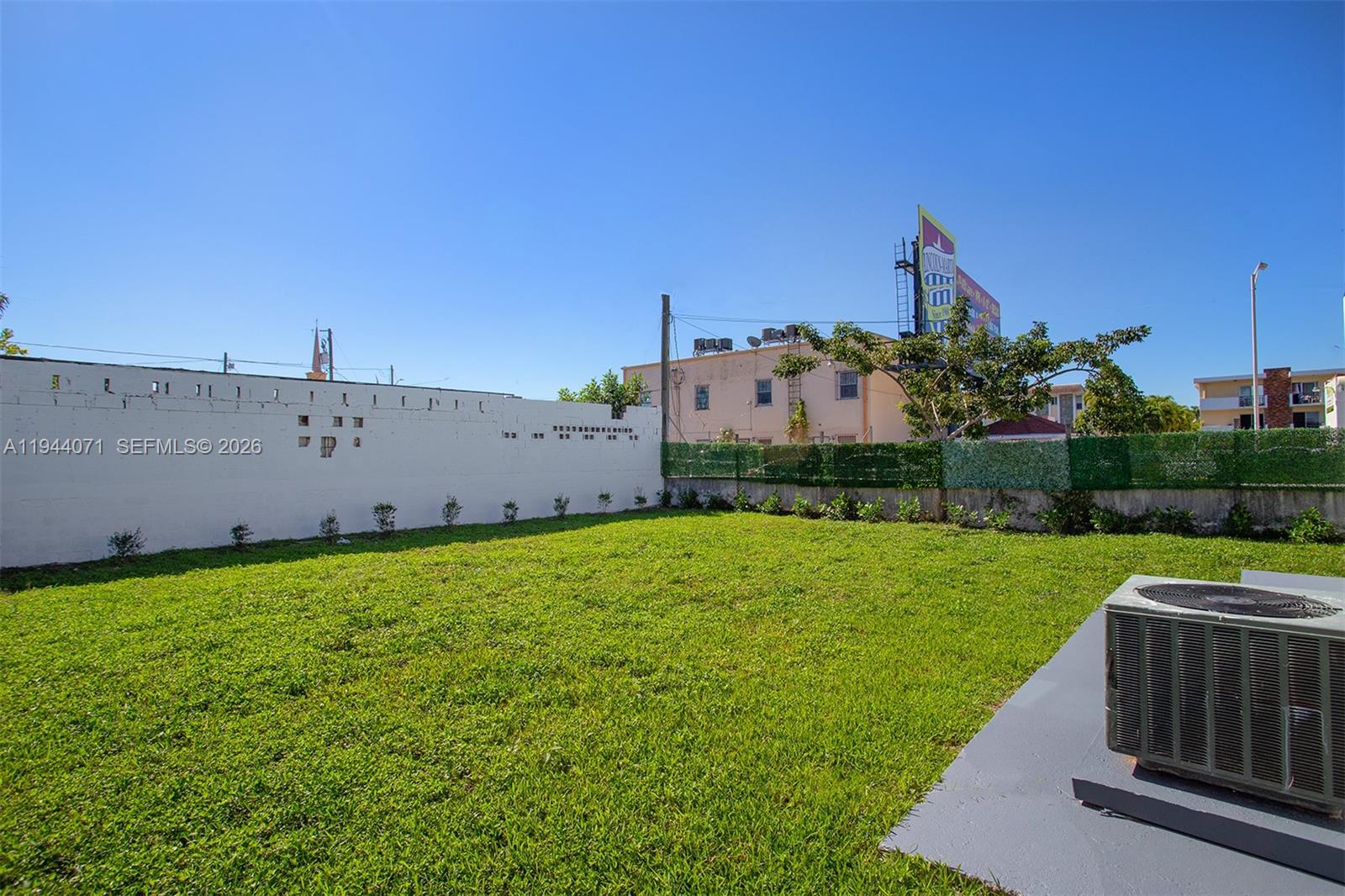 2620 SW 9th Street
