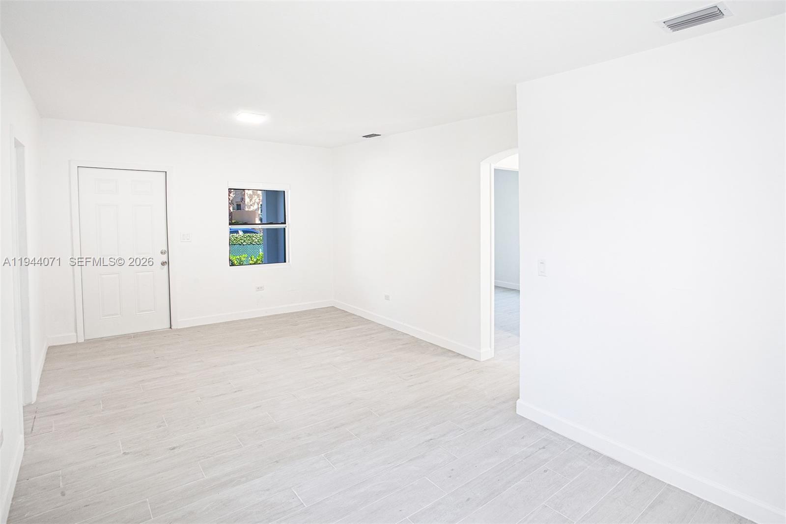 2620 SW 9th Street
