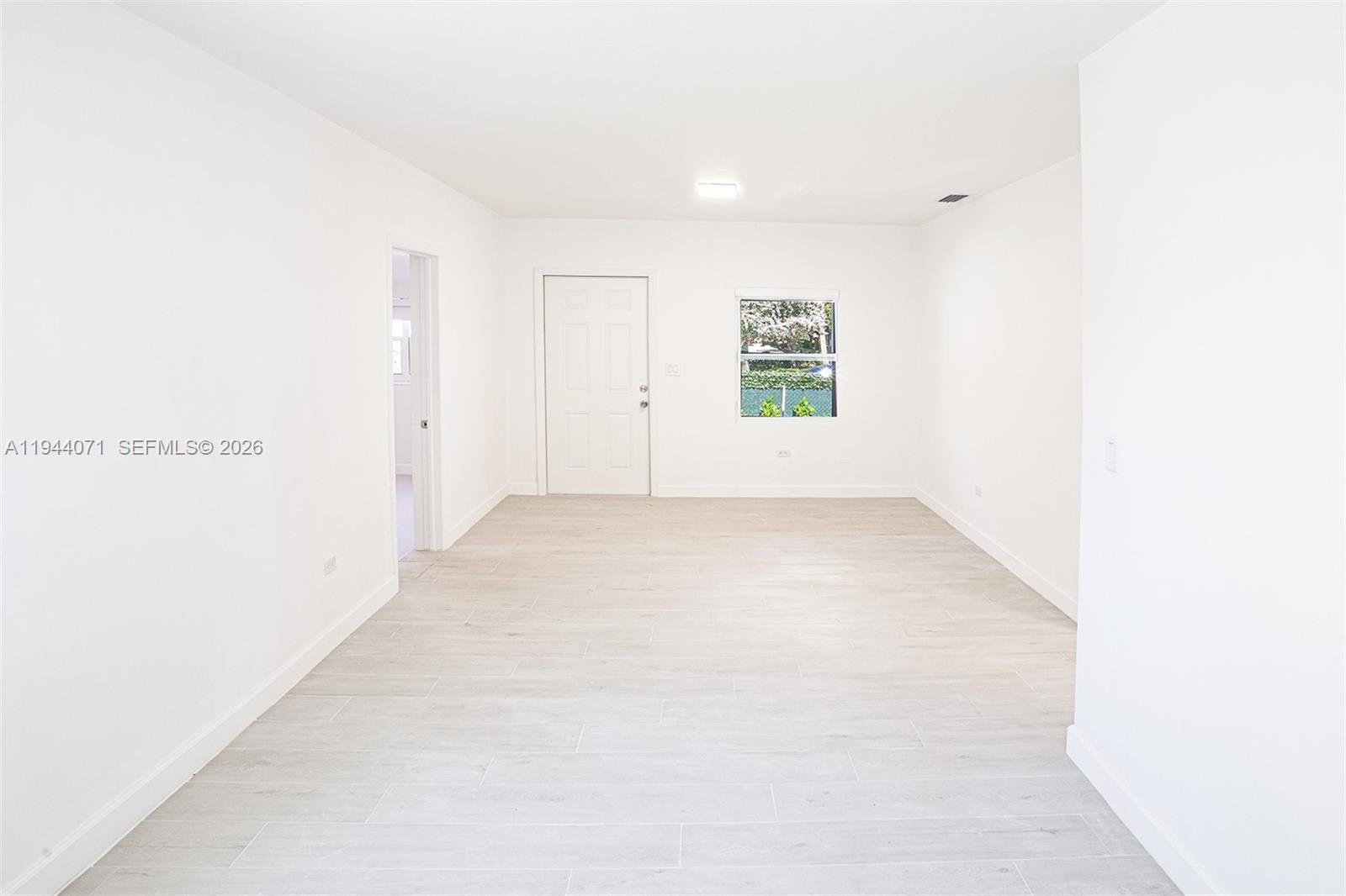 2620 SW 9th Street