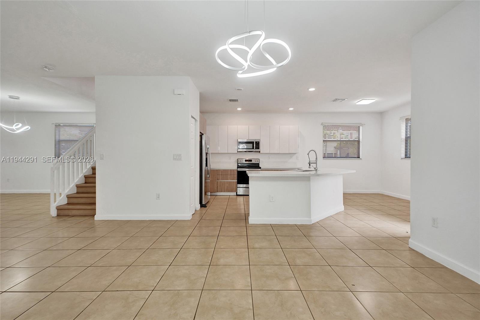 3504 W 94th Street