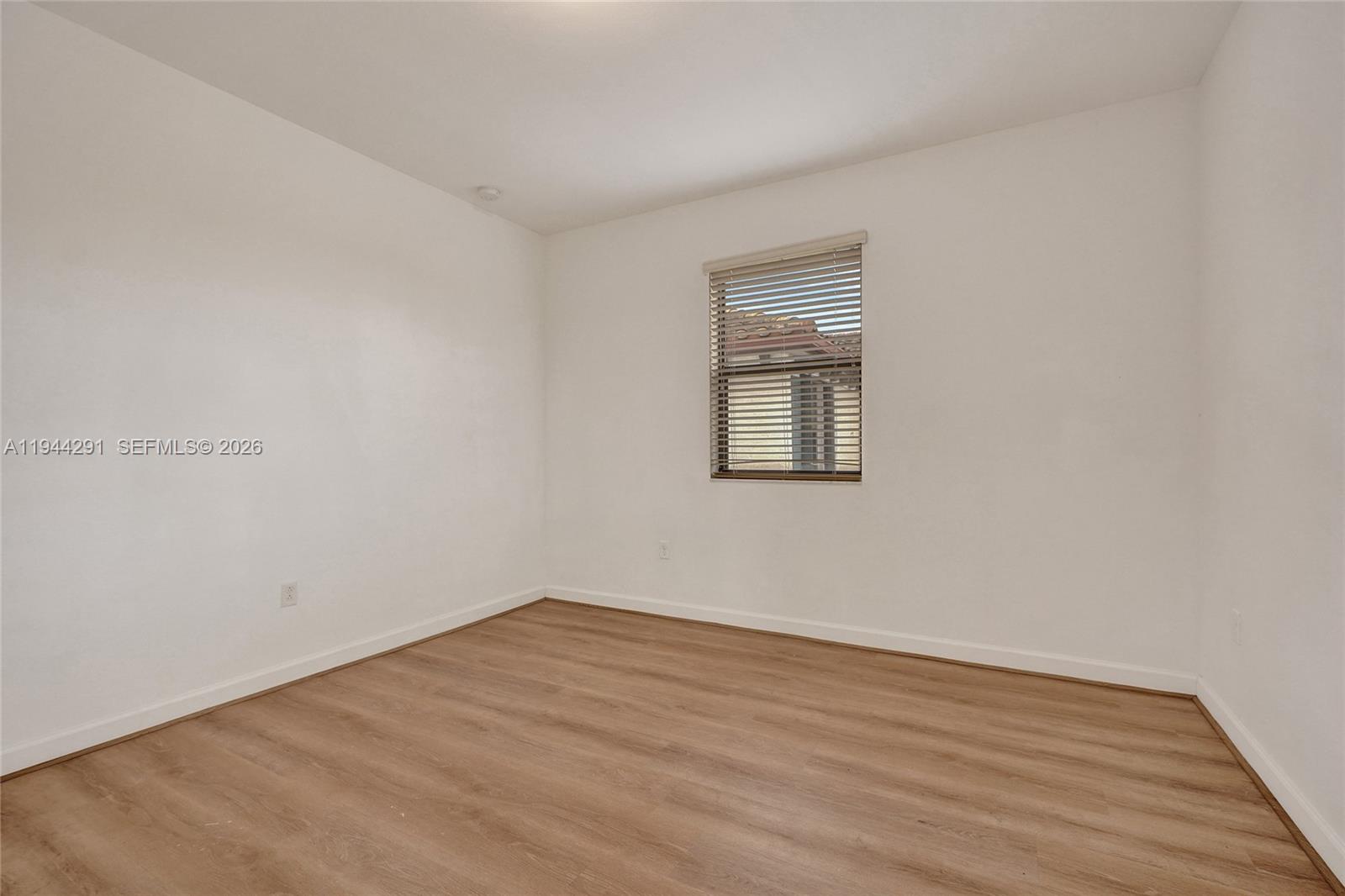 3504 W 94th Street