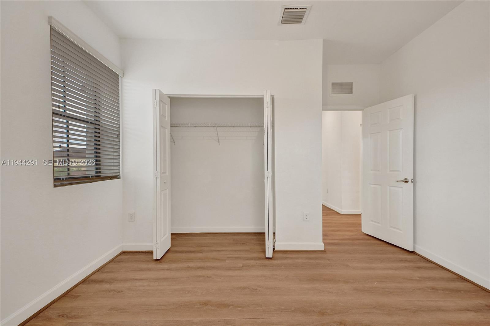 3504 W 94th Street