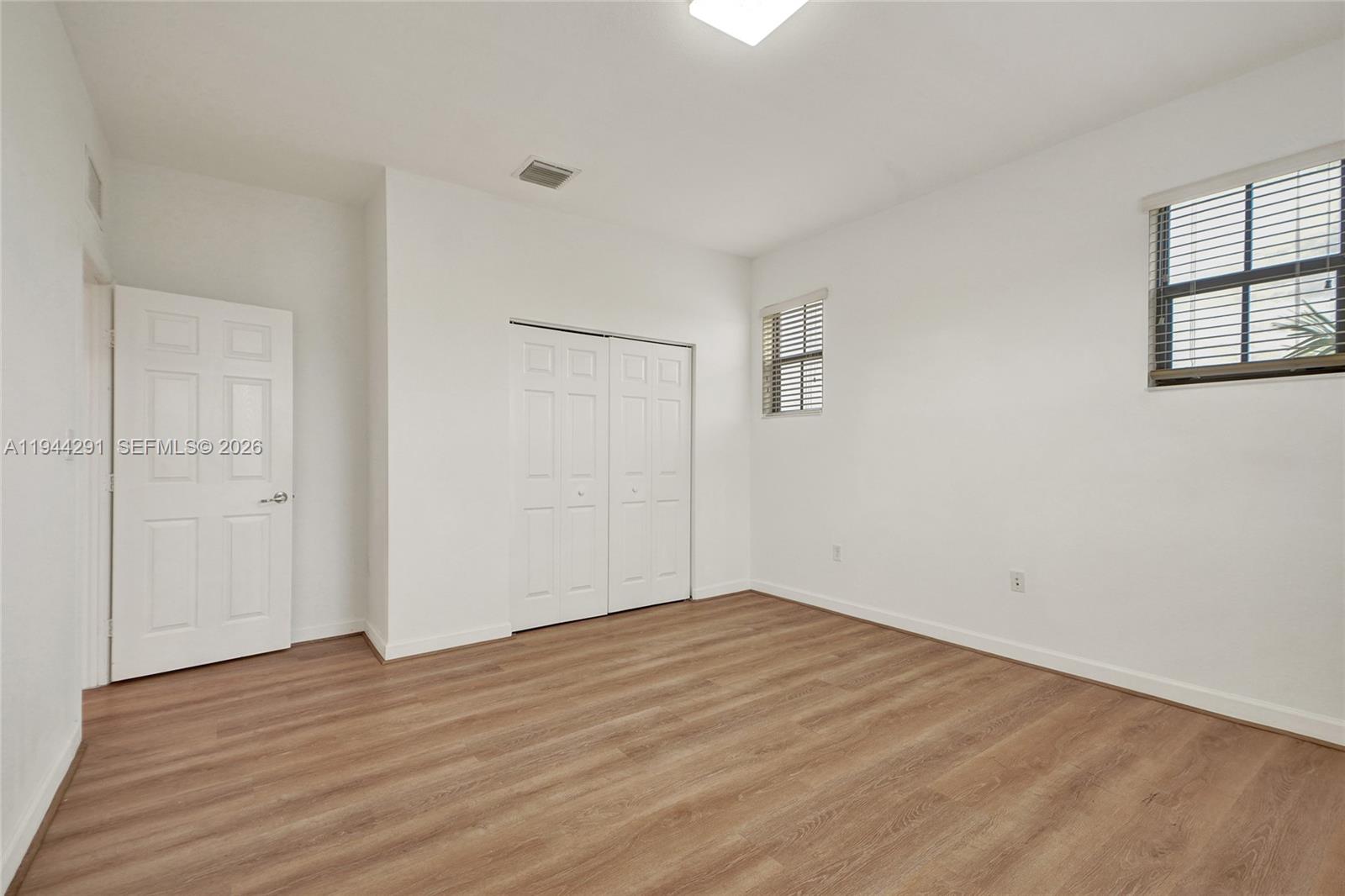 3504 W 94th Street