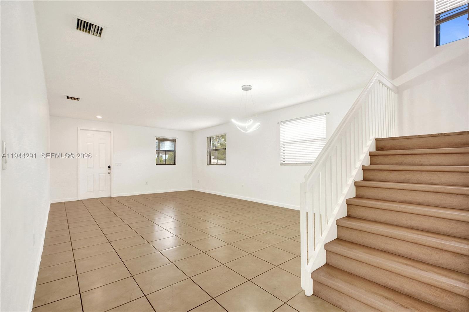 3504 W 94th Street