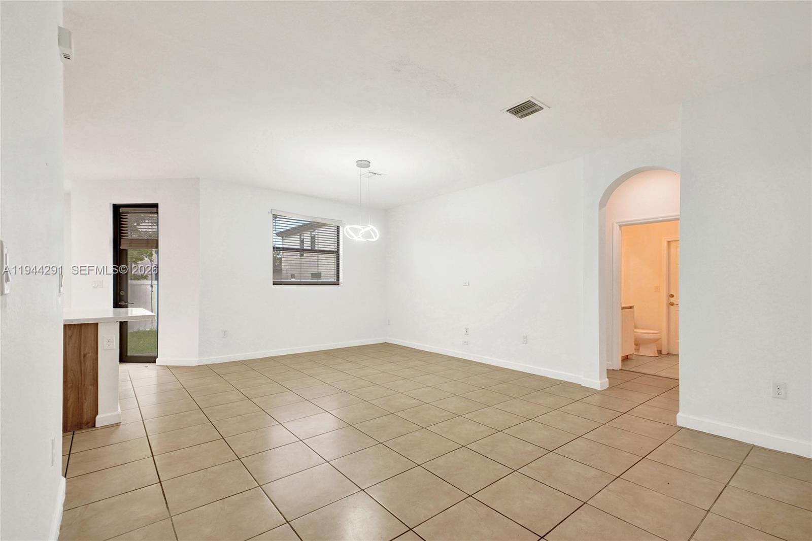 3504 W 94th Street