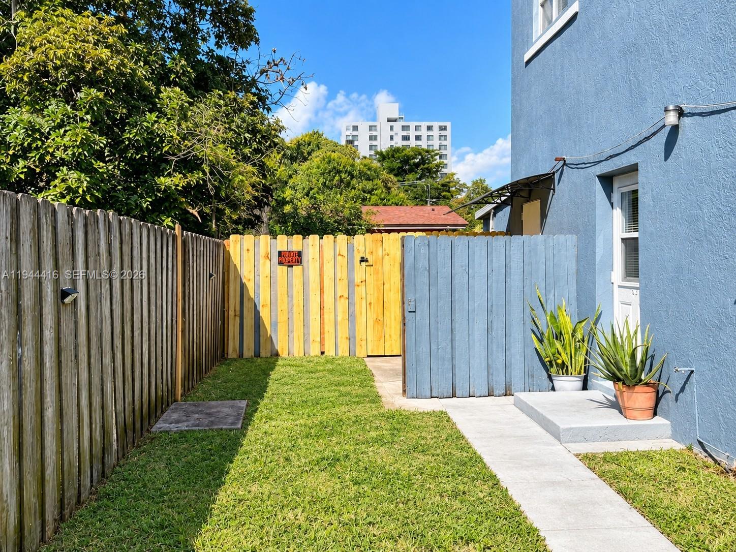 1821 NW 33rd Street