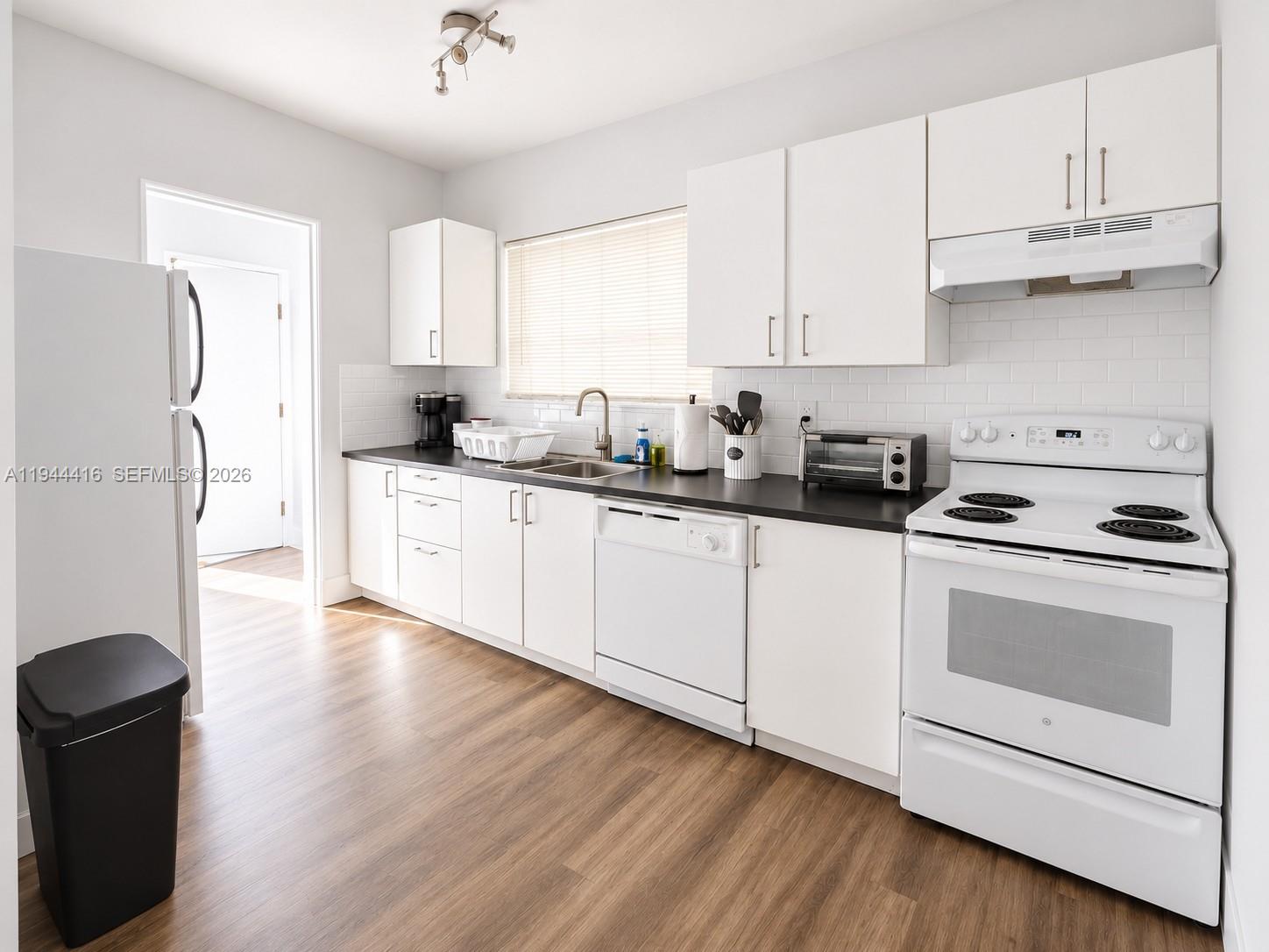1821 NW 33rd Street