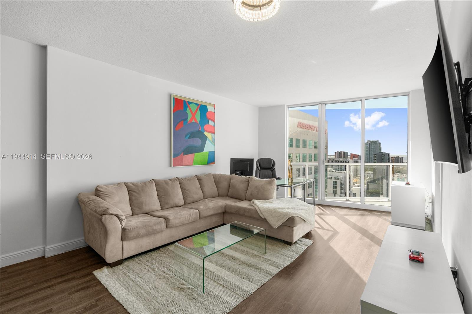 185 SW 7th Street