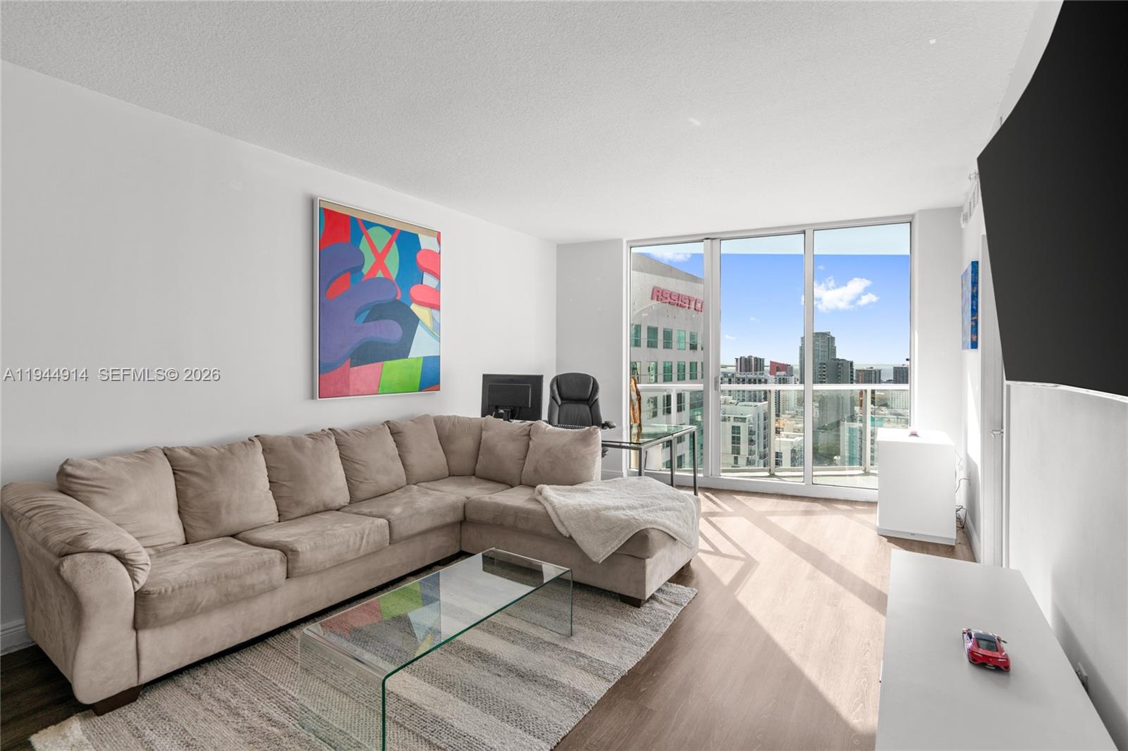 185 SW 7th Street