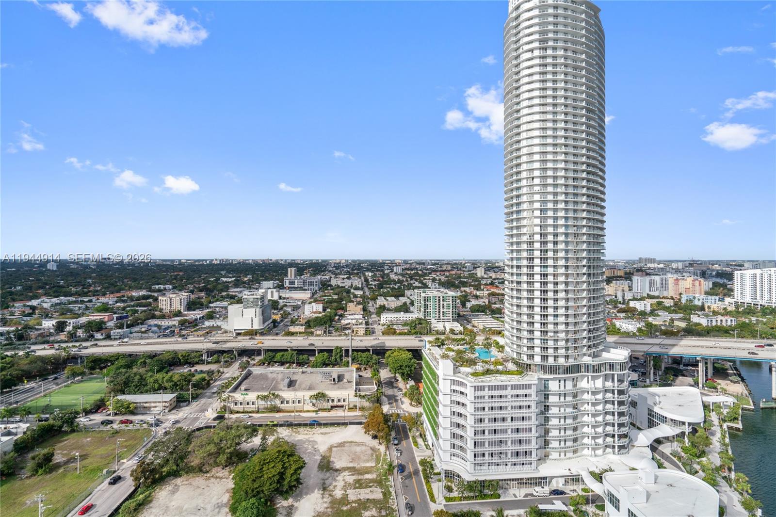 185 SW 7th Street
