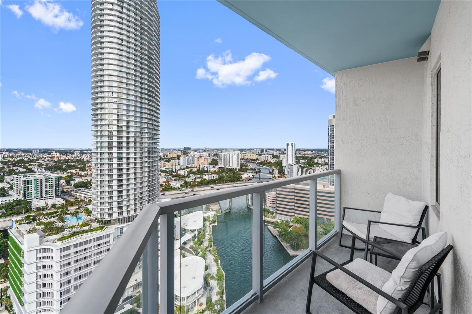 185 SW 7th Street