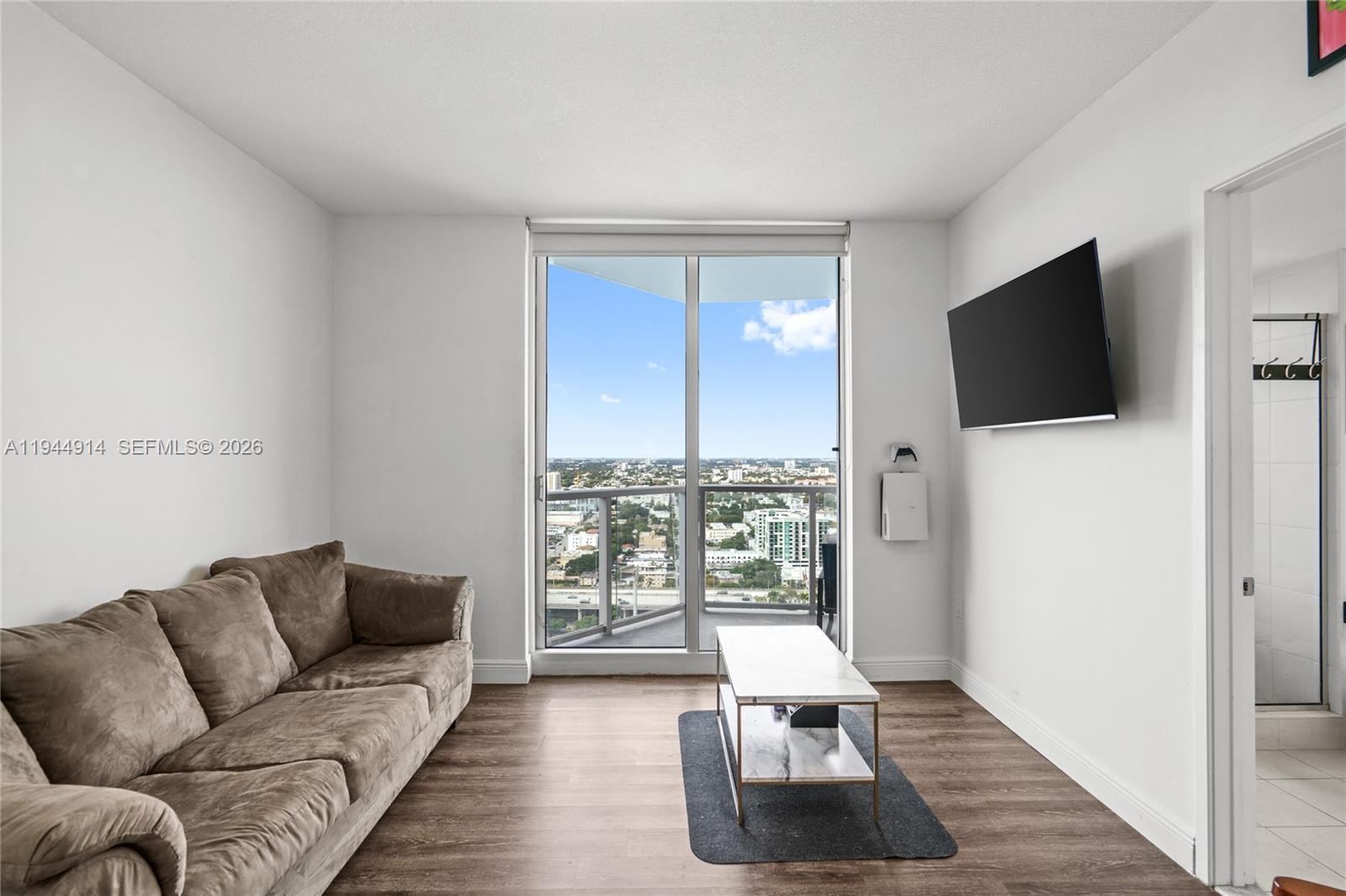 185 SW 7th Street