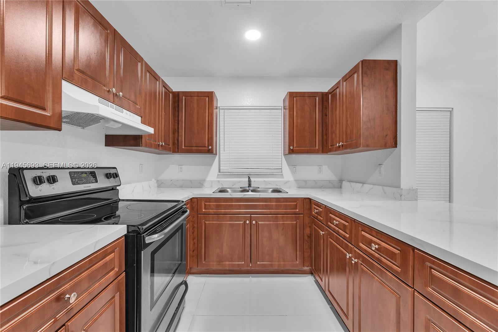 1541 NW 1st Court