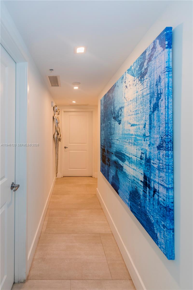 400 Sunny Isles Boulevard