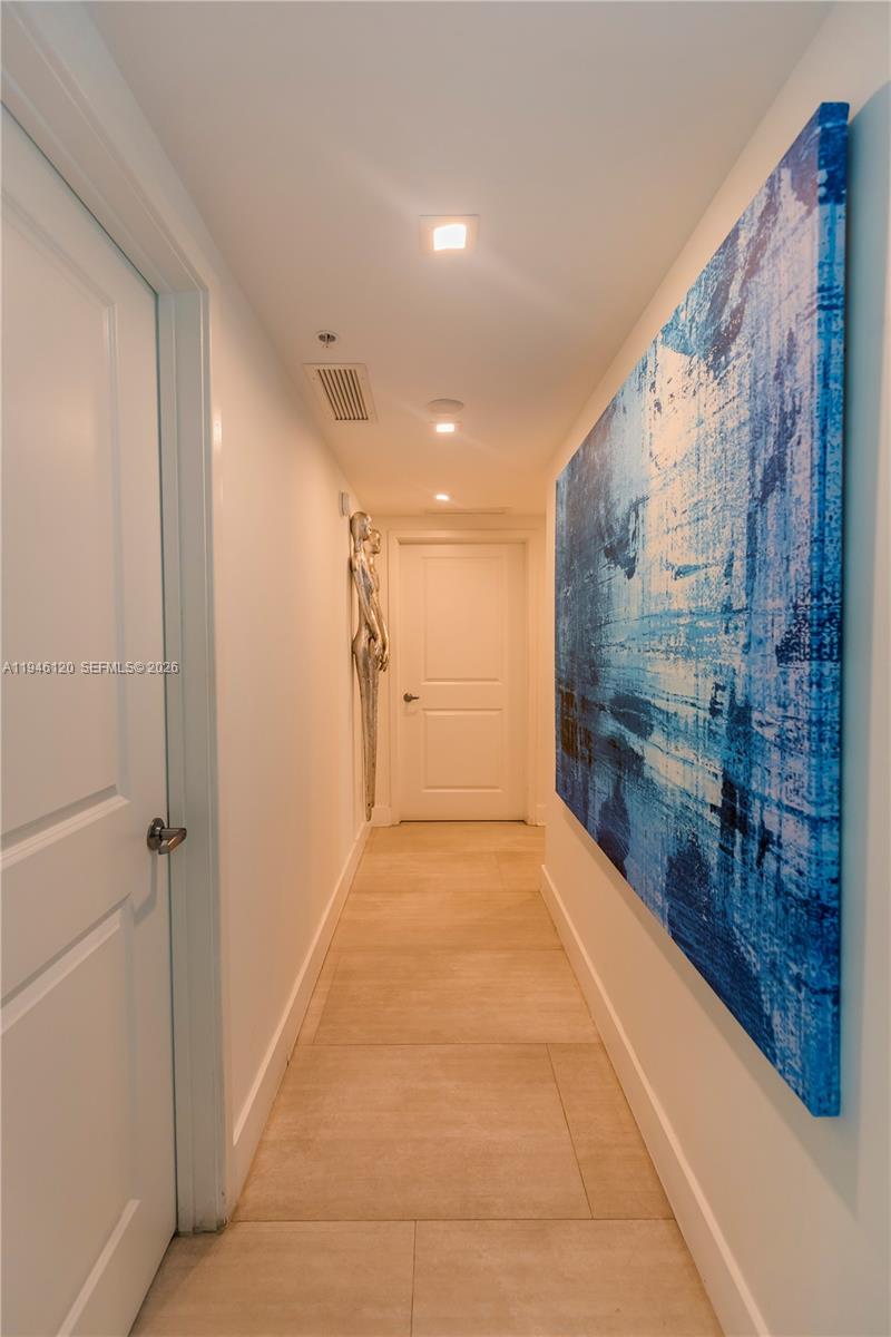 400 Sunny Isles Boulevard