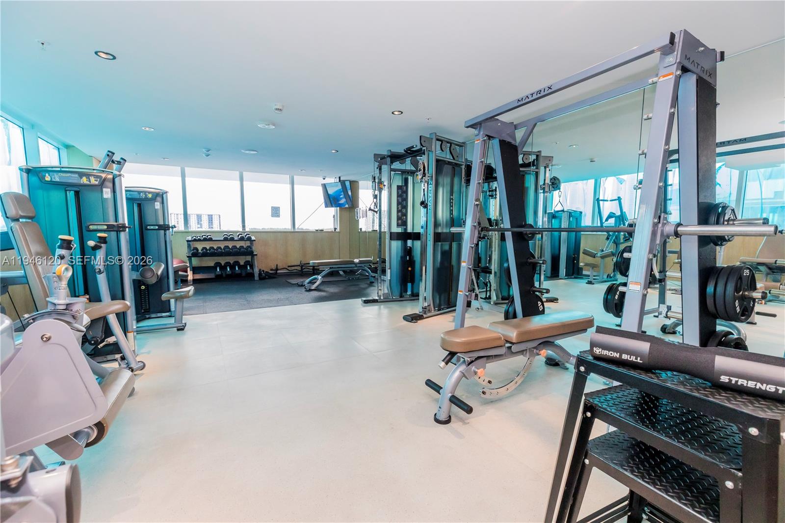 400 Sunny Isles Boulevard