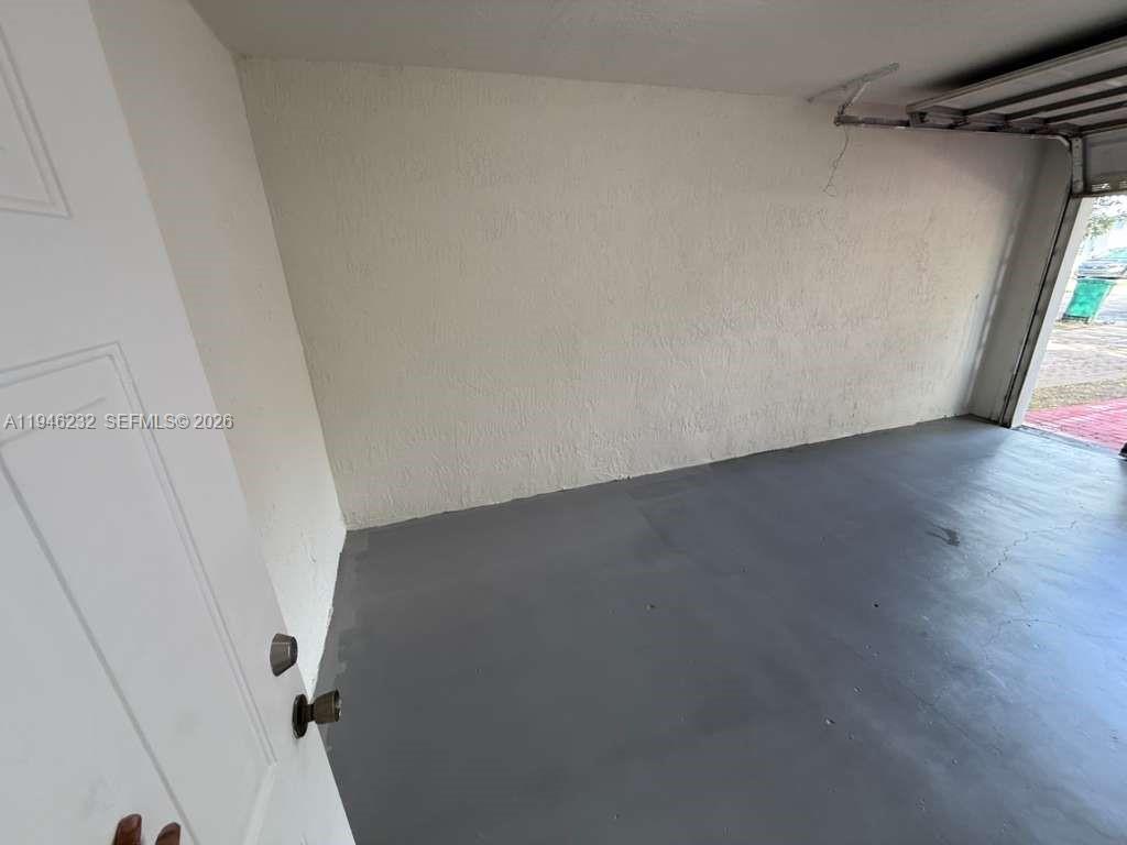 820 SW 6th Court
