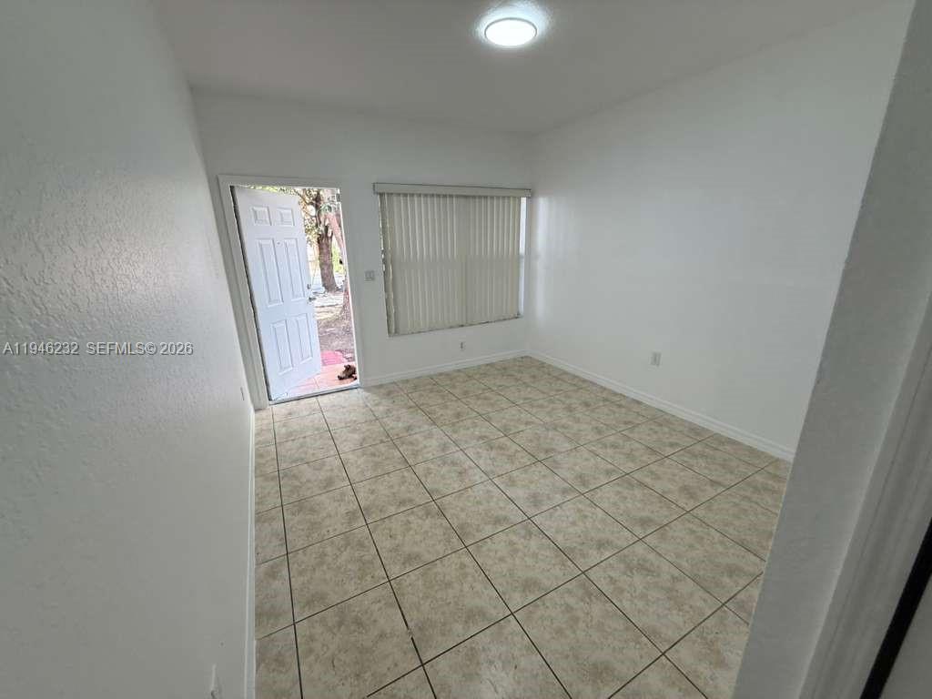 820 SW 6th Court