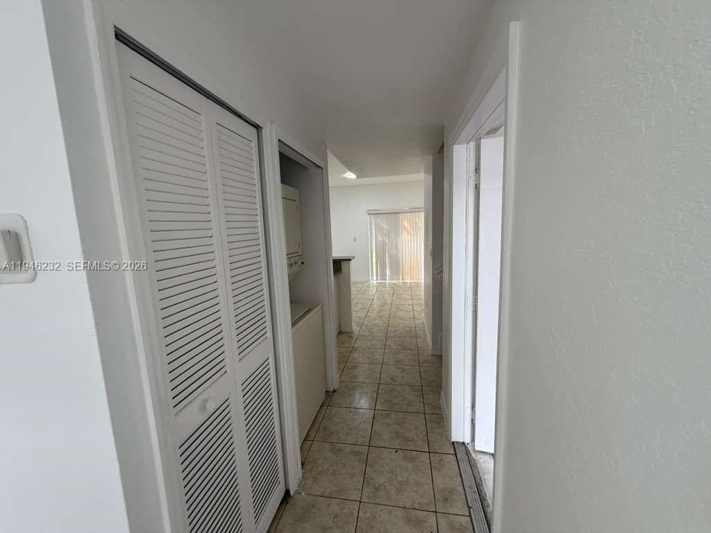 820 SW 6th Court