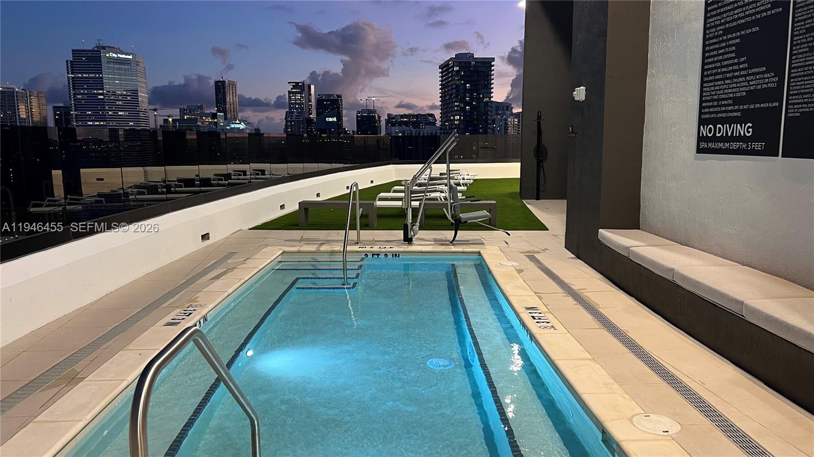 225 N Miami Avenue