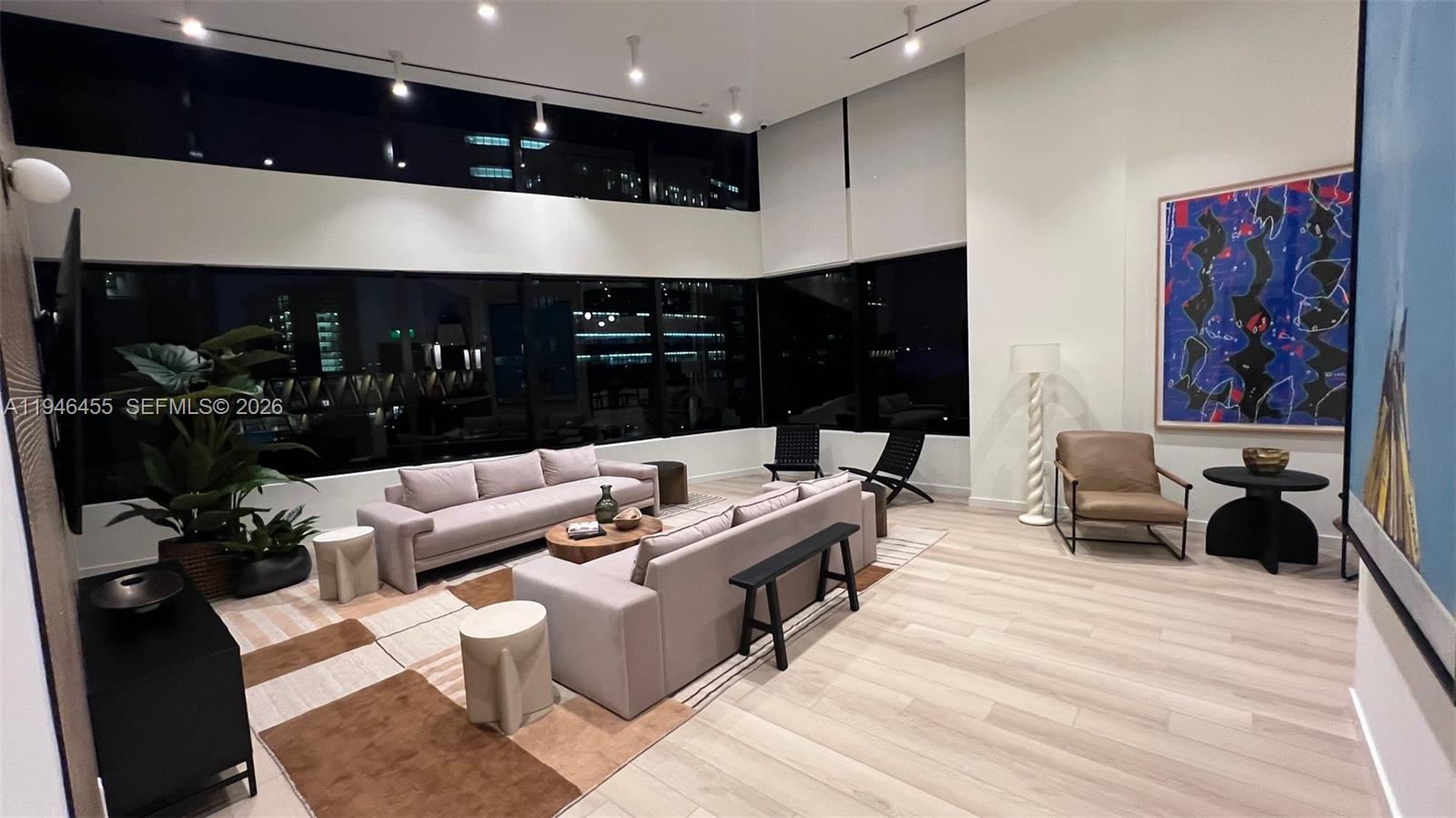 225 N Miami Avenue