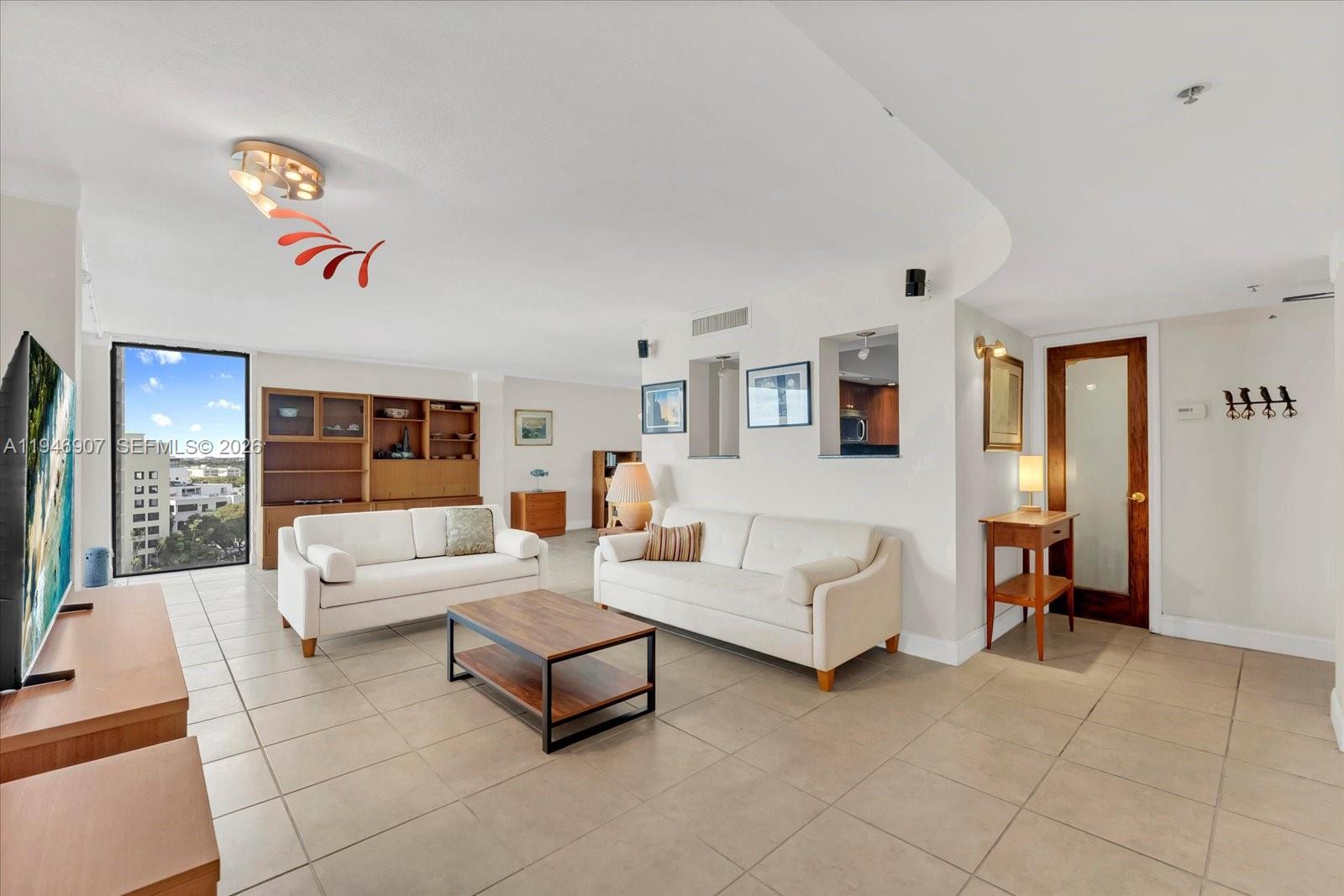 2843 S Bayshore Drive