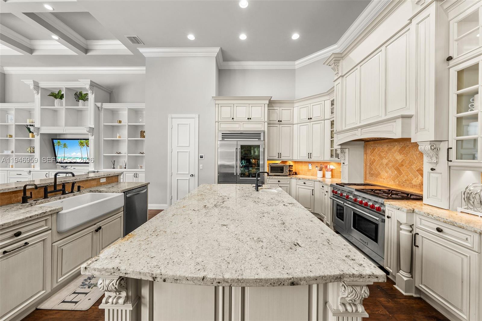 12401 N Stonebrook Circle