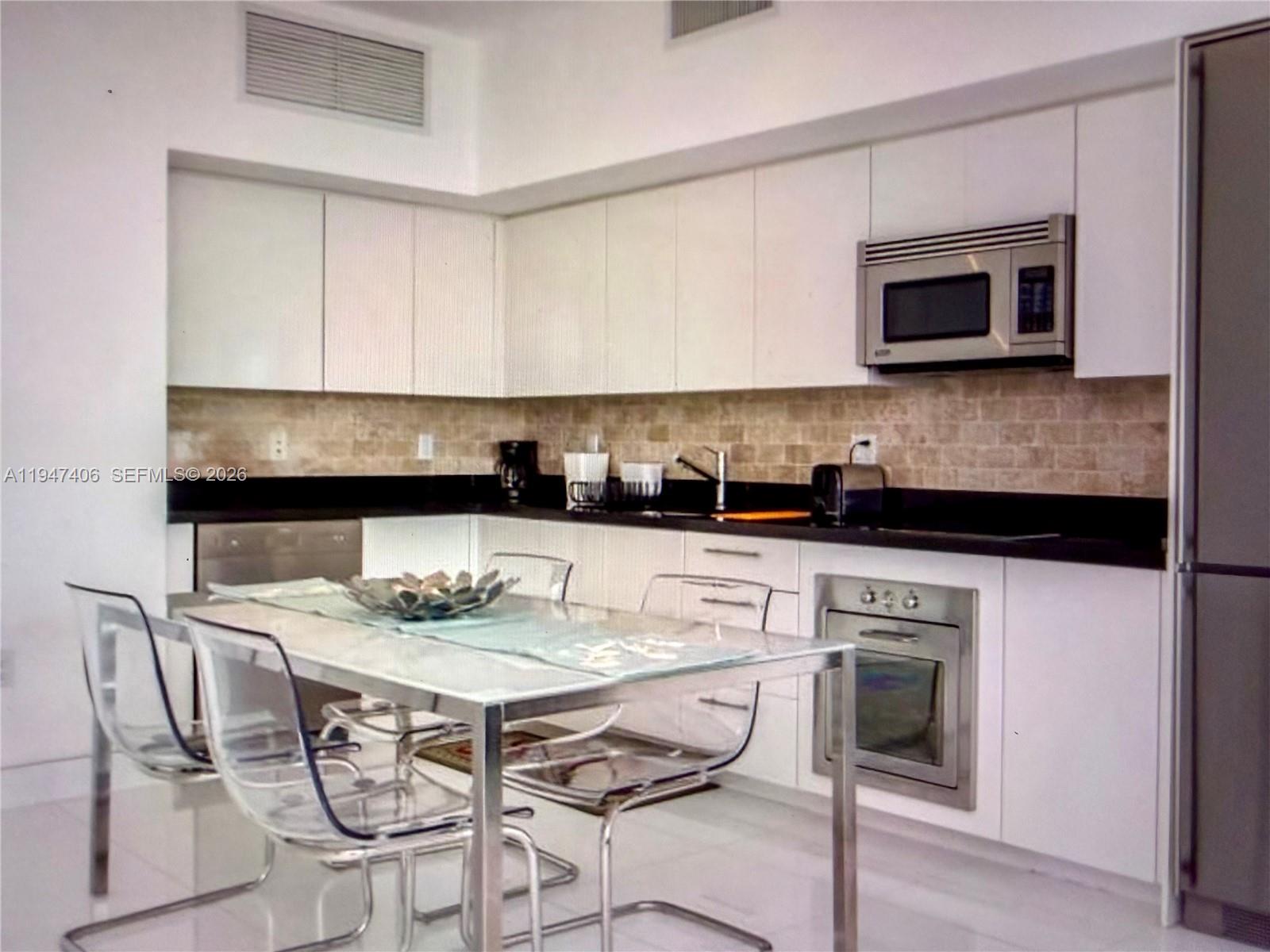 92 SW 3rd Street