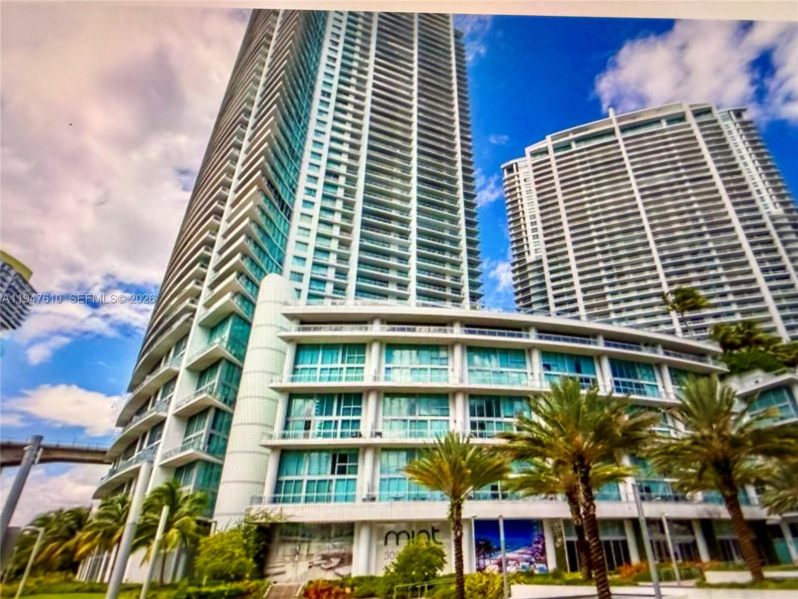92 SW 3rd Street