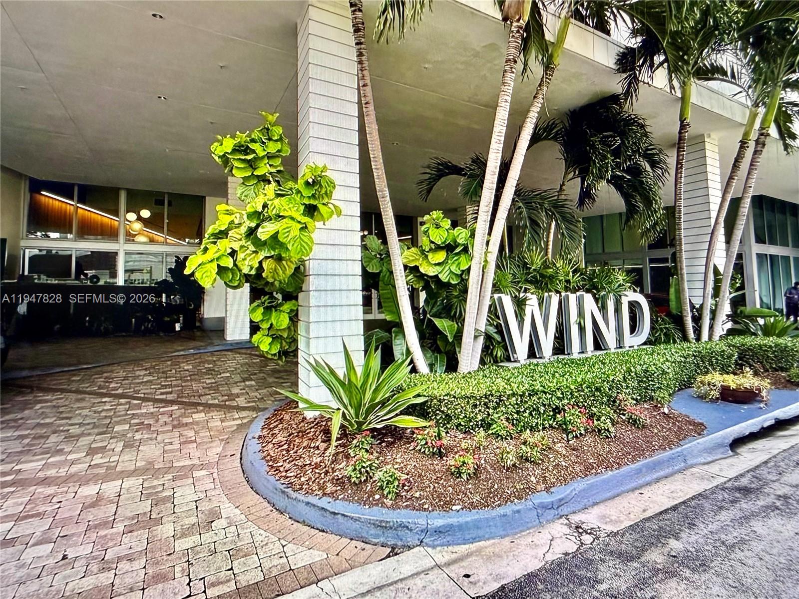 350 S Miami Avenue