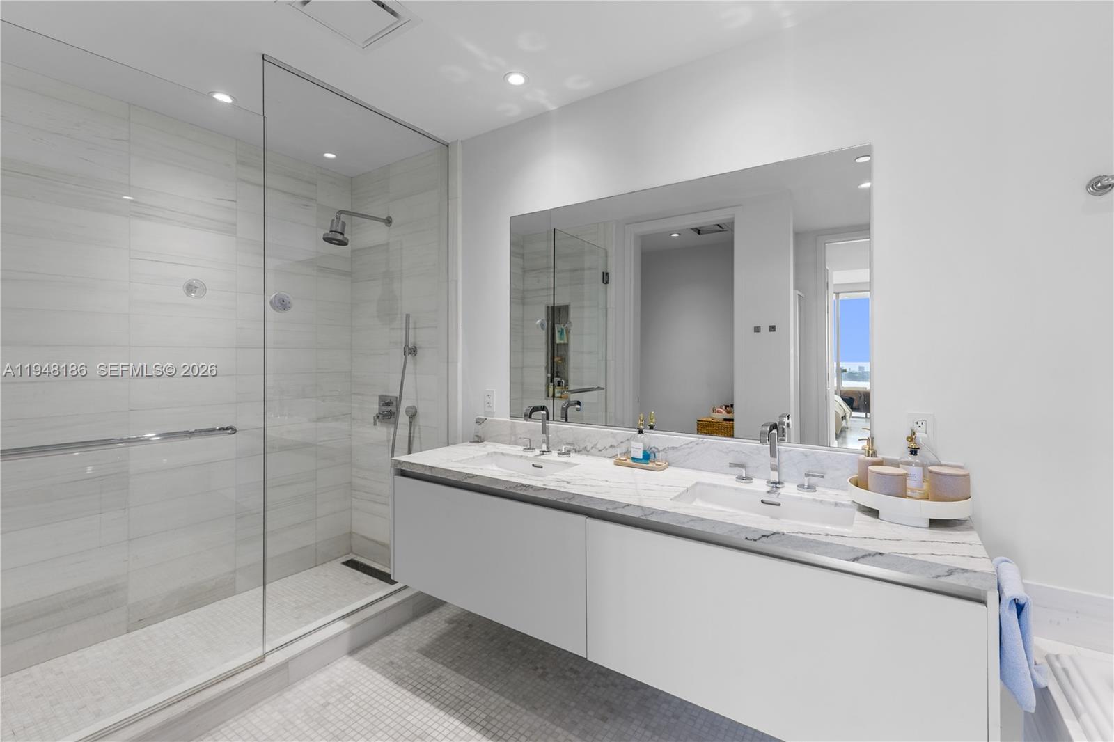 700 NE 26th Terrace